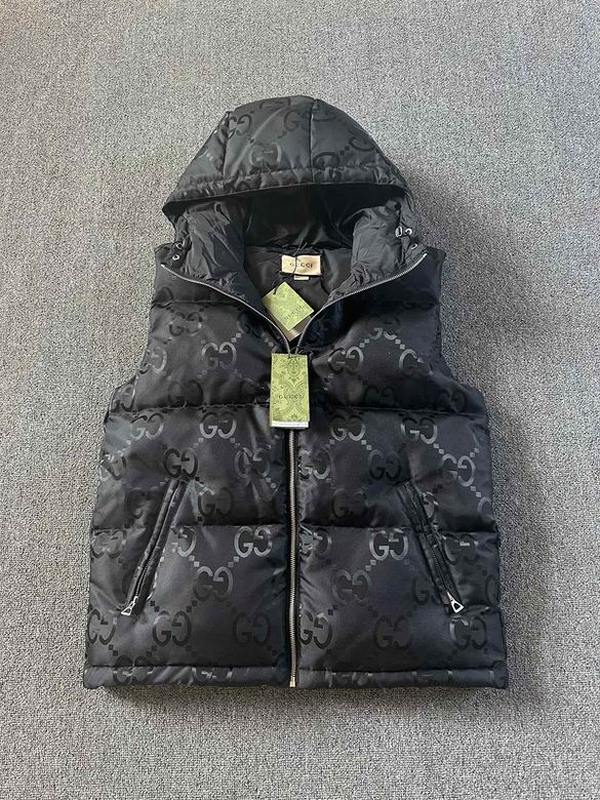 Gucci Men's Outwear 140